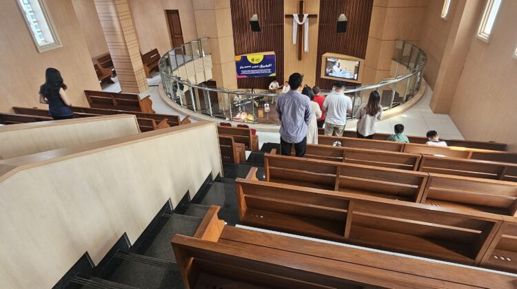 Polsek Metro Tanah Abang Pastikan Keamanan Ibadah Hari Besar Keagamaan di Gereja Kristus Tuhan