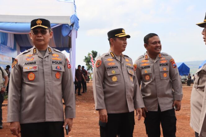 
					Respon Cepat Polsek Metro Menteng Kembalikan Ponsel Warga Negara Polandia Korban Jambret dalam 24 Jam