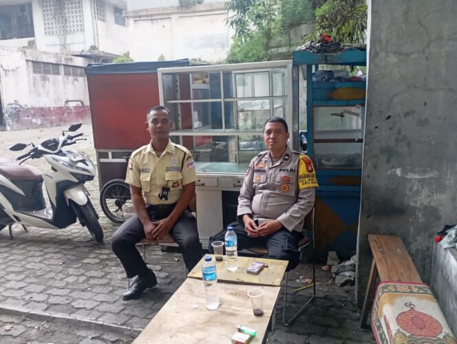 
					Bhabinkamtibmas Kwitang Sambangi Gedung CTC, Perkuat Cooling System dan Imbauan Kamtibmas