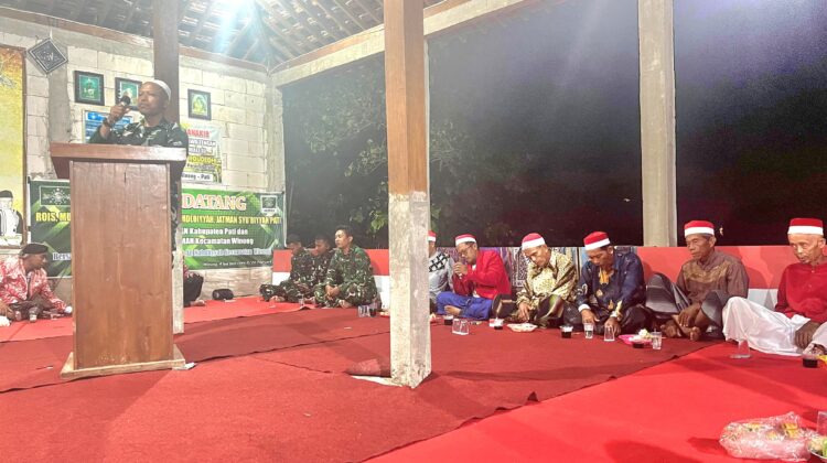 Satgas TMMD 128 Hadiri Sedekah Bumi Paranggaruda, Manaqib dan Doa Bersama Pererat Kebersamaan TNI dan Warga Desa Godo