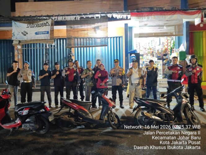 
					Patroli Cipta Kondisi Polsek Johar Baru Antisipasi Tawuran dan Gangguan Kamtibmas Dini Hari