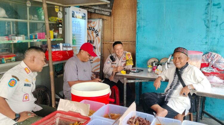 Sambang UMKM Penuh Keakraban, Bhabinkamtibmas Kebon Kosong Bangun Komunikasi Humanis