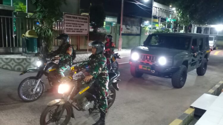 Serka Eko Gusrianto Pimpin Patroli Maung Amankan Jalur Legok – Parung Panjang