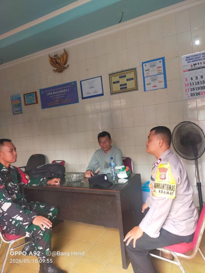 
					Koordinasi Harkamtibmas di RW 01 Kramat, Polisi dan Aparat Wilayah Petakan Kerawanan Konflik Sosial
