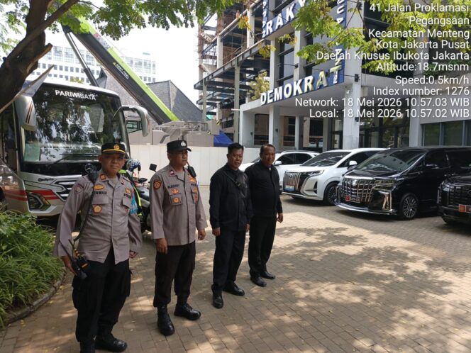 
					Diplomasi Hangat di Menteng, Polsek Metro Menteng Amankan Kunjungan Menteri Singapura ke DPP Partai Demokrat