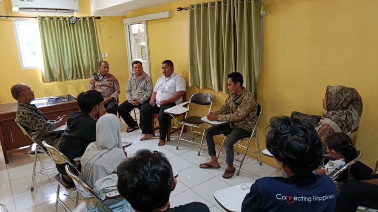 Sambang Humanis di SKB 16, Polsek Cempaka Putih Perkuat Sinergi Cegah Gangguan Kamtibmas