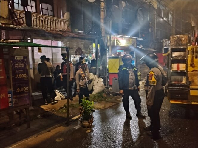
					Polisi Patroli Hingga Dini Hari di Kemayoran, Antisipasi Tawuran dan Balap Liar