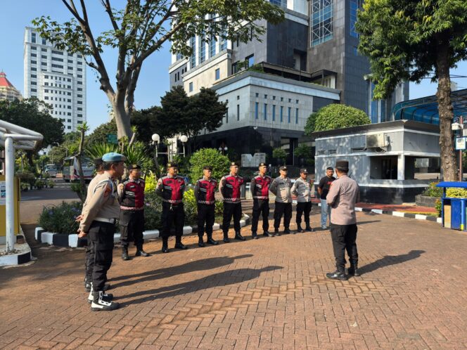 
					Apel Pelayanan Rencana Unjuk Rasa Di Kemenkeu RI” Polsek Sawah Besar Siagakan 12 Personel