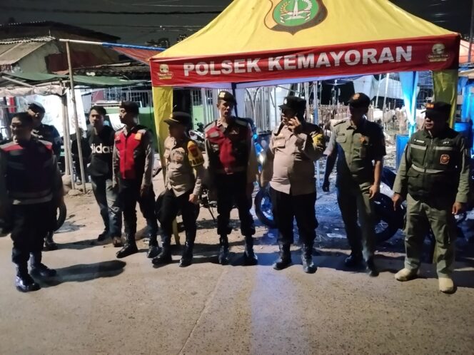 
					Menembus Malam Demi Keamanan Warga, Patroli Kemayoran Cegah Tindak Kejahatan Jalanan dan Tawuran