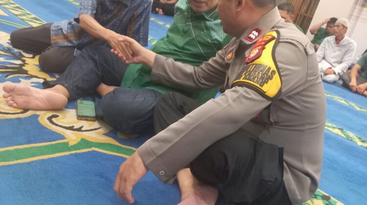 Bhabinkamtibmas Kebon Kacang Pererat Sinergitas Dengan Tokoh Agama Melalui Giat Sambang