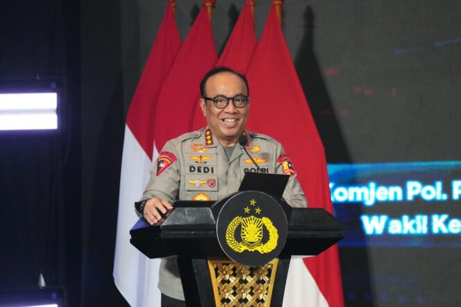 
					Wakapolri Bedah Buku “Gamifikasi Kekerasan dalam Teror Modern di Era Digital”, Tawarkan Cara Pandang Baru Membaca Ancaman di Era Digital