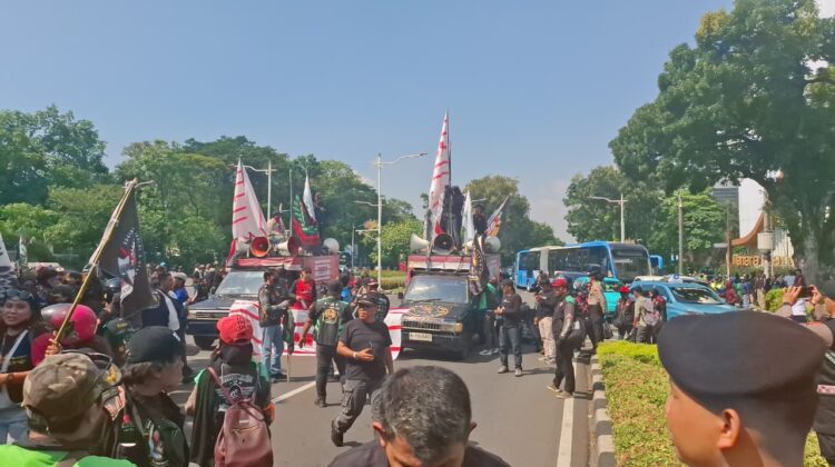 Ojol Demo di Monas Tolak Perpres 27/2026, Polisi Kerahkan Personel Pelayanan Humanis