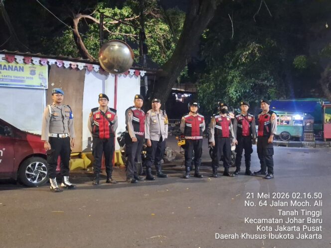 
					Berikan Keamanan dan Kenyamanan Warga, Polsek Johar Baru Intensifkan Patroli Cipta Kondisi Dini Hari Antisipasi Guantibmas
