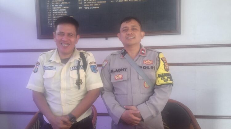 Sinergi Bhabinkamtibmas Pegangsaan Sambangi Gedung Yarnati, Tingkatkan Kewaspadaan dan Pengamanan Lingkungan