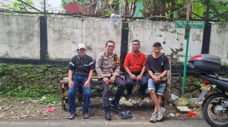 Bhabinkamtibmas Karet Tengsin Tingkatkan Kedekatan dengan Warga Melalui DDS