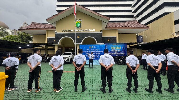 Apel Jaga Jakarta Bersih dan Asri, Polsek Sawah Besar Gelar Korve Lingkungan Mako