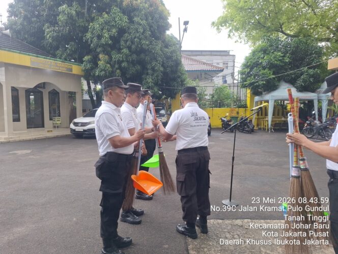 
					Wujud Nyata Kepedulian Polisi Terhadap Lingkungan, Polsek Johar Baru Canangkan “Jaga Jakarta Bersih dan Asri”