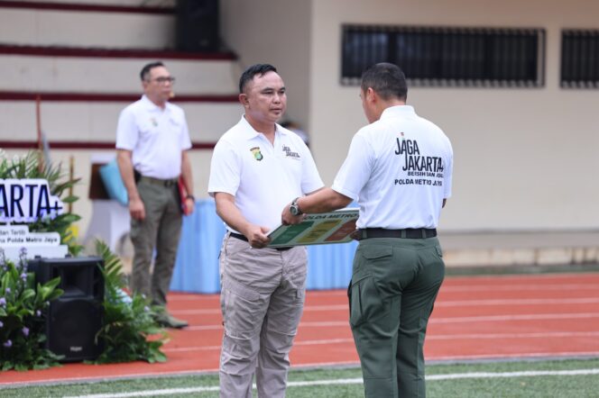 
					Dukung Perpres Energi Terbarukan, Polda Metro Jaya Luncurkan Gerakan Pemilahan Sampah Terpadu Melalui Program Jaga Jakarta Bersih dan Asri