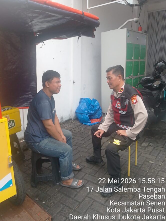 
					Patroli Dialogis Polsek Senen Sambangi Warga Paseban, Polisi Ingatkan Antisipasi 3C dan Curanmor