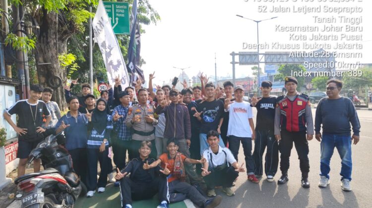 Polsek Johar Baru Kawal Keberangkatan The Jak Mania, Situasi Tetap Aman dan Kondusif