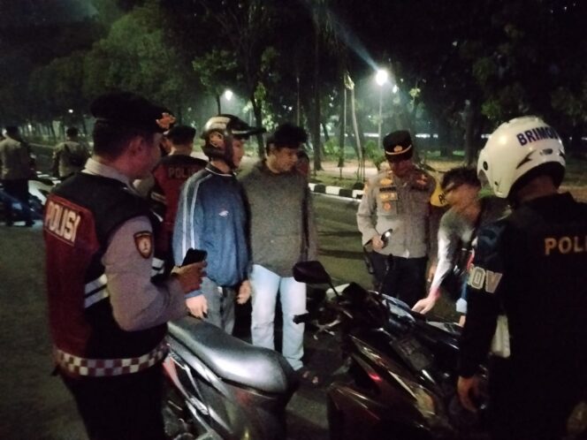 
					Razia Humanis namun Tegas, Polsek Kemayoran Antisipasi Segala Bentuk Kriminalitas