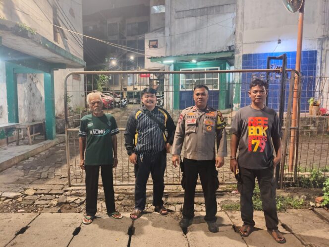 
					Bhabinkamtibmas Sambangi Pos Kamling Rusun Benhil II, Warga Diimbau Tingkatkan Kewaspadaan