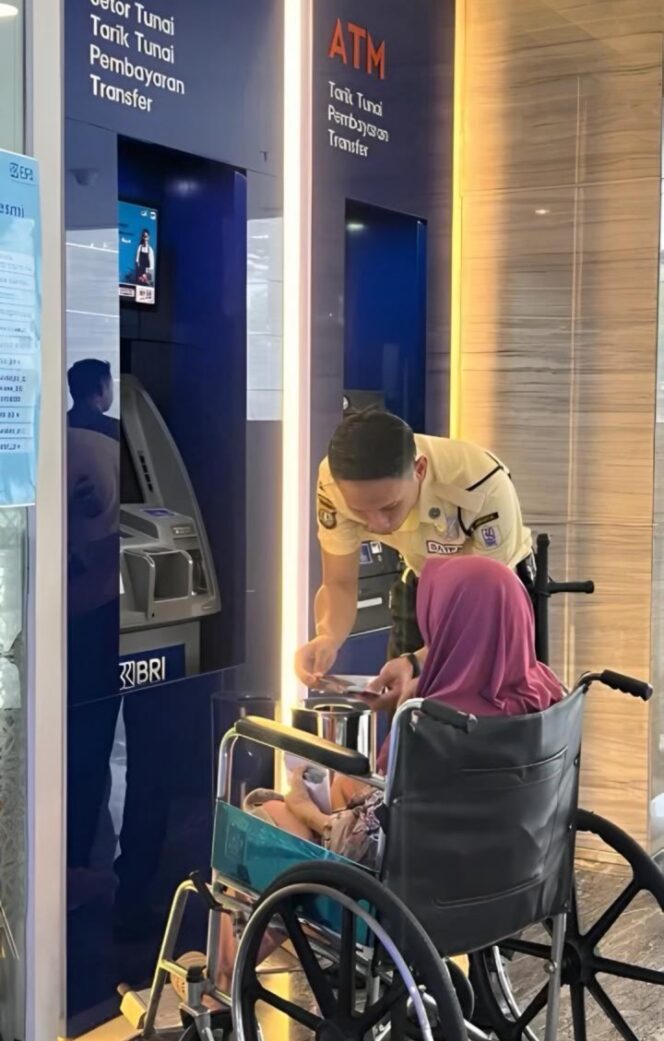
					BRI BO TB Simatupang Hadirkan Layanan Humanis Bagi Nasabah Lansia dan Prioritas