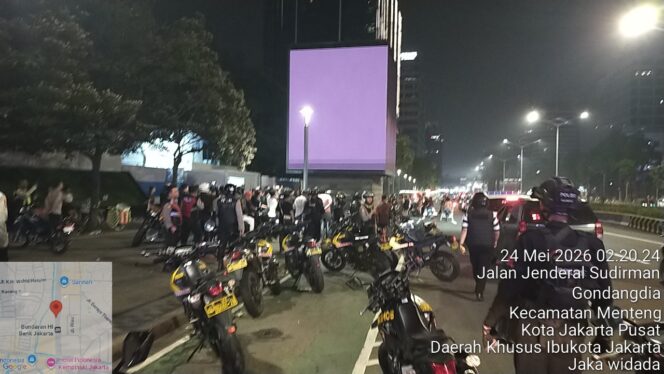 
					Patroli Tengah Malam Polsek Metro Menteng Tertibkan Pemotor di Kawasan Bundaran HI Mh Thamrin