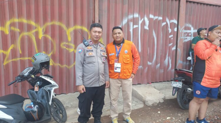 Bhabinkamtibmas Kebon Kacang Lakukan Monitoring Tikpul Suporter Persija