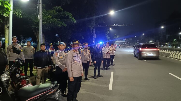 Kapolsek Sawah Besar Pimpin Patroli Malam Dan Strong Poin” Antisipasi Tawuran dan Kejahatan Jalanan