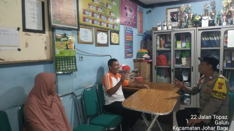 POS KAMLING RW 03 GALUR JADI GARDA TERDEPAN, POLISI AJAK WARGA AKTIF JAGA KAMTIBMAS