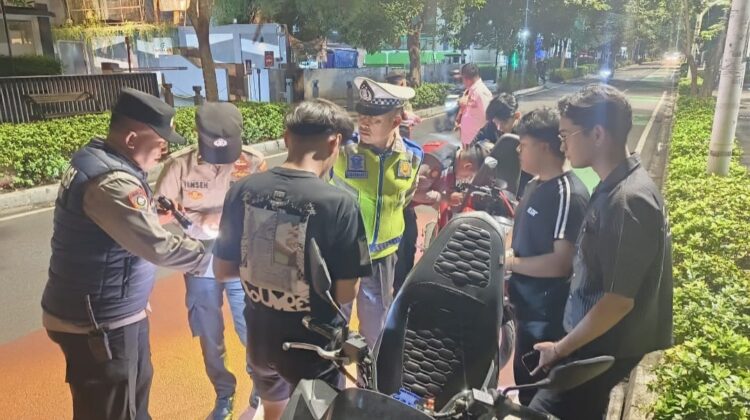 Razia Cipkon Polsek Metro Menteng Gagalkan Dugaan Pelaku Curanmor di Jalan Cikini Raya