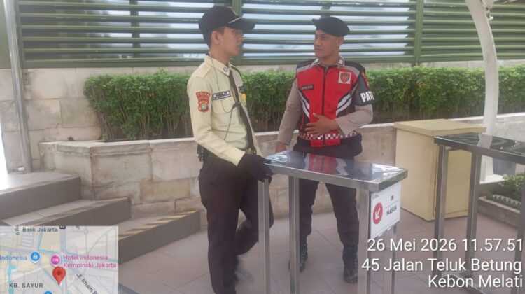 Patroli 1042 Menteng Sambangi Menara BCA, Ajak Security Perketat Pengawasan