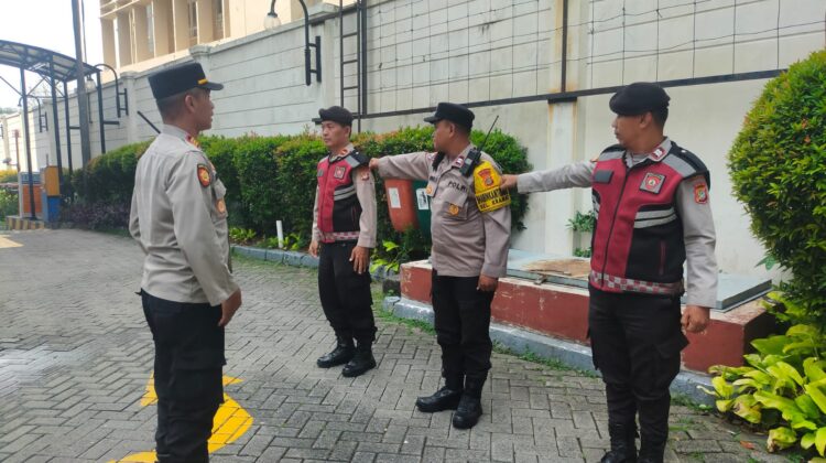 Diskusi PMKRI-DPD RI Bahas Papua dan PSN di Hotel Acacia, Polisi Gelar Pengamanan dan Apel Kesiapan