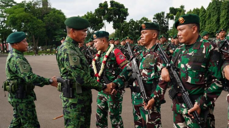 Pangdivif 1 Kostrad Sambut Purna Tugas Satgas Ter, Satgas Kes dan Satgas Banmin TH 2026
