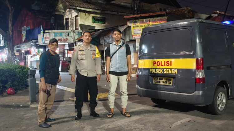 Polisi dan FKDM Gelar Strong Point di Kramat III Senen, Antisipasi Gangguan Kamtibmas
