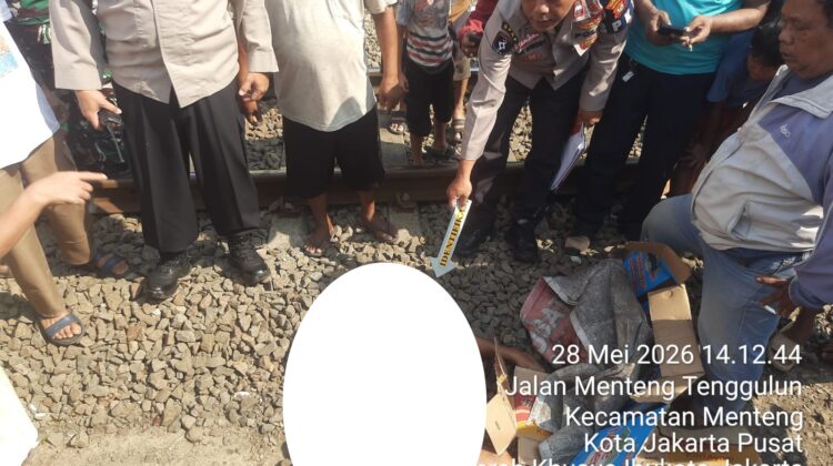 Pria Tertabrak Commuter Line di Perlintasan Menteng Tenggulun, Polsek Metro Menteng Lakukan Penanganan Cepat
