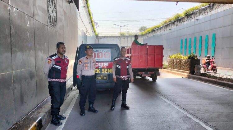 Patroli Samapta Polsek Senen Sisir Underpass Letjen Suprapto, Antisipasi Gangguan Kamtibmas