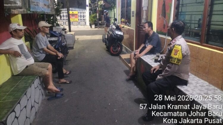 Cooling System dan DDS Sambang RW 10, Polsek Johar Baru Ajak Warga Perkuat Keamanan Lingkungan