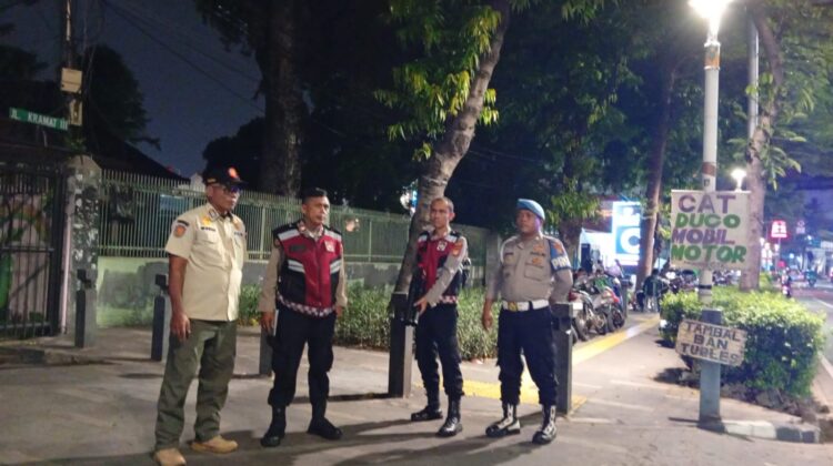 Polsek Senen Gelar Patroli Gabungan 3 Pilar, Antisipasi Kerawanan Kamtibmas di Sejumlah Titik