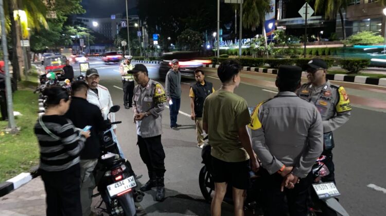 Gempur Kejahatan Tengah Malam, Polsek Kemayoran Jaga Warga Tanpa Henti
