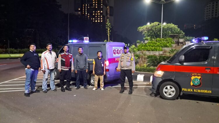 Jelang Fajar, Polisi Kuasai Titik Rawan Kemayoran, Kejahatan Tak Diberi Kesempatan