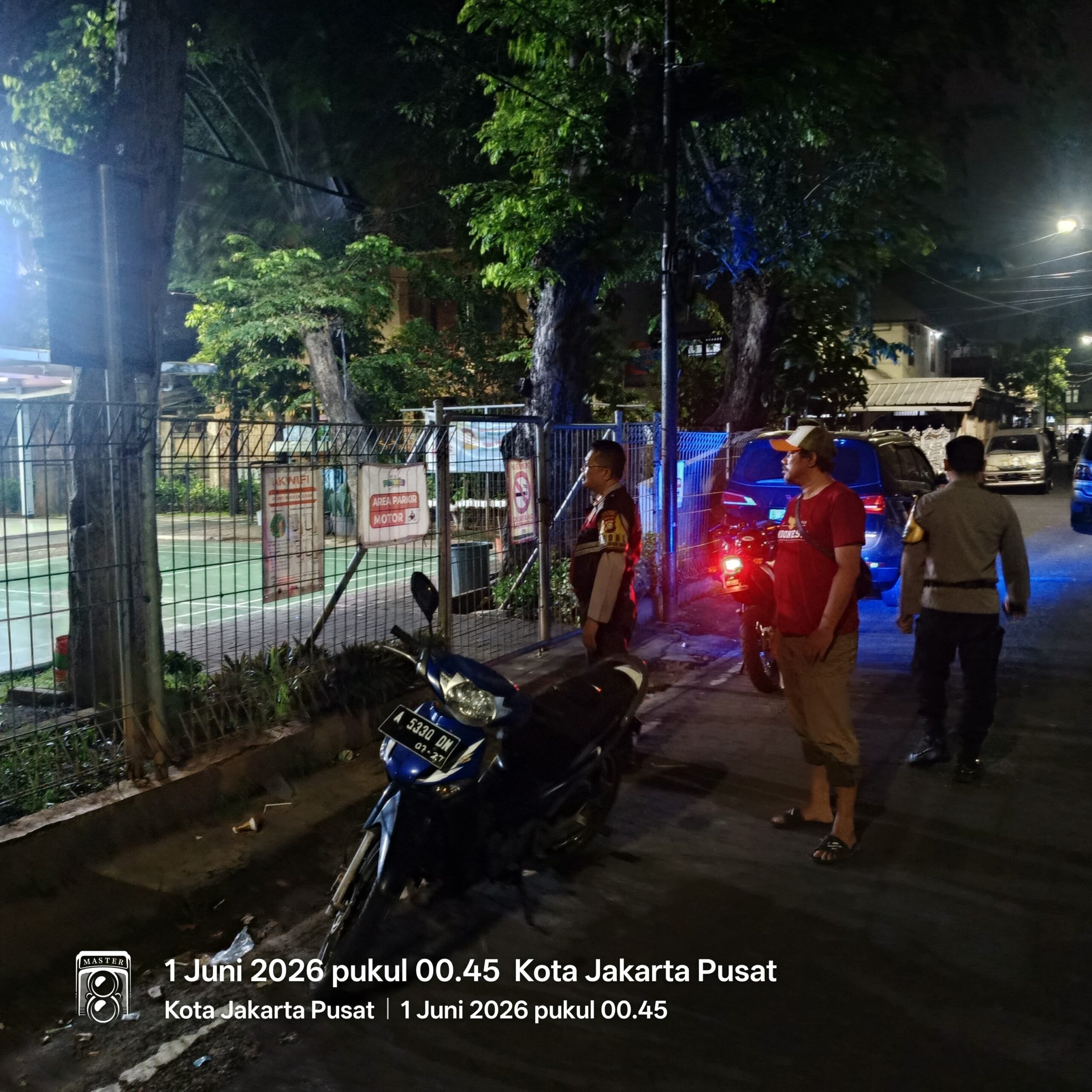 Respon Cepat Aduan Call Center 110, Polsek Johar Baru Langsung Cek Lokasi Gangguan Kamtibmas