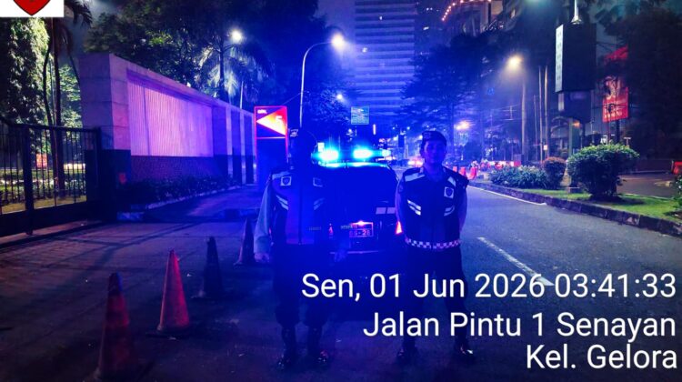 Patko 1053 Sisir Kawasan GBK Senayan, Antisipasi Gangguan Kamtibmas pada Jam Rawan
