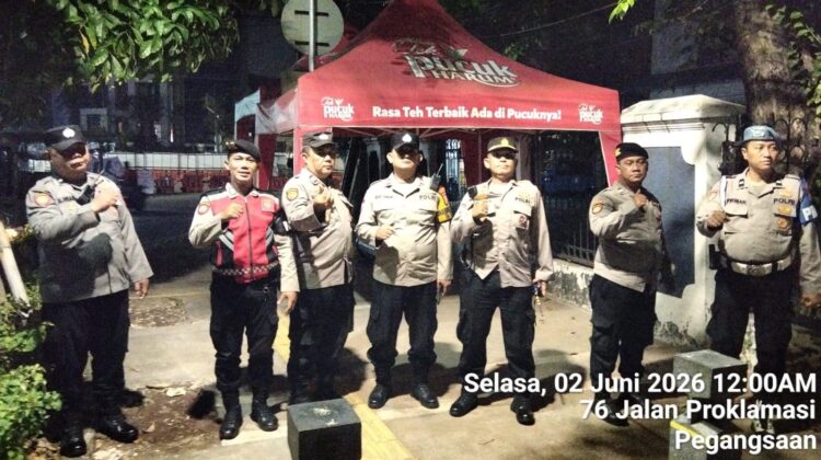 Pos Pantau Tambak Siaga, Patroli Cipkon Menteng Perkuat Pengamanan Malam Hari