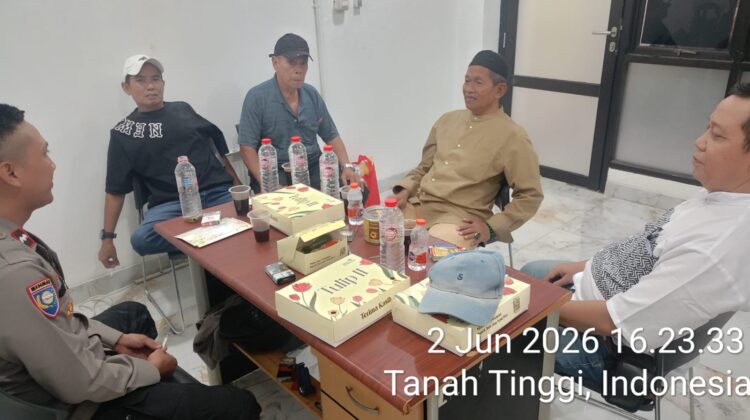 Bhabinkamtibmas Tanah Tinggi Perkuat Sinergi dengan Tokoh Masyarakat Bahas Kamtibmas