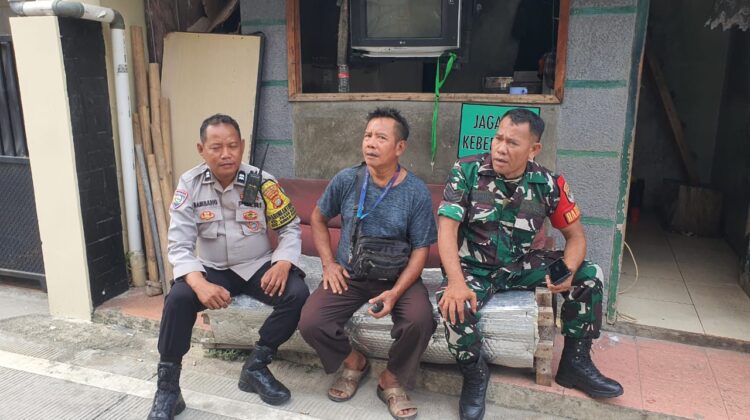 Kehadiran Bhabinkamtibmas Pasar Baru dan Babinsa” Perkuat Sambang Dialogis di Pemukiman Warga