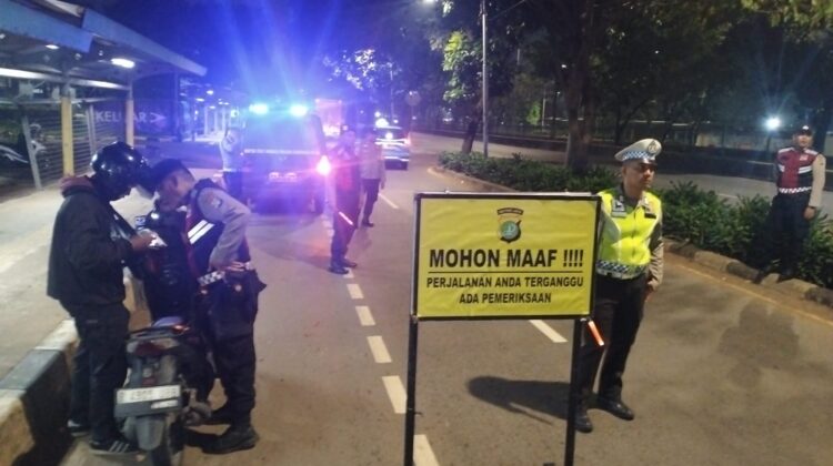 Polsek Cempaka Putih Gelar Razia Stasioner dan Patroli Cipta Kondisi, Warga Diimbau Tetap Waspada terhadap Kejahatan Jalanan
