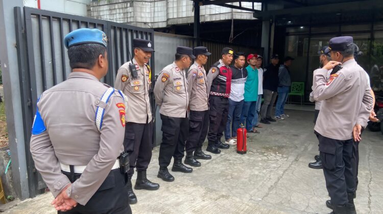 Formmasi Gelar Aksi di Kantor PT Ajisaka Karya Indonesia, Polisi Siagakan 16 Personel Pengamanan