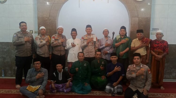Subuh Keliling di Masjid Al Hidayah Kwitang, Polda Metro Jaya Pererat Silaturahmi dan Sampaikan Pesan Kamtibmas